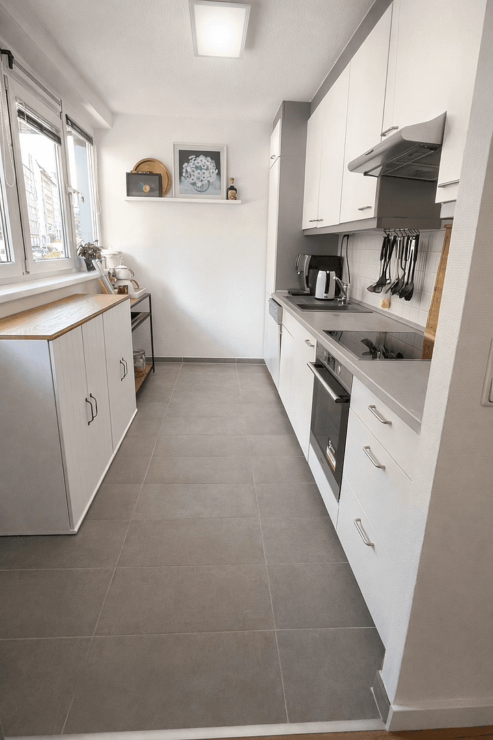 Prenájom bytu 2-izbový 79 m², Krefelder Str. 10, Köln, Severné Porýnie - Westfálsko Prenájom bytu 2-izbový 79 m², Krefelder Str. 10, Köln, Severné Porýnie - Westfálsko