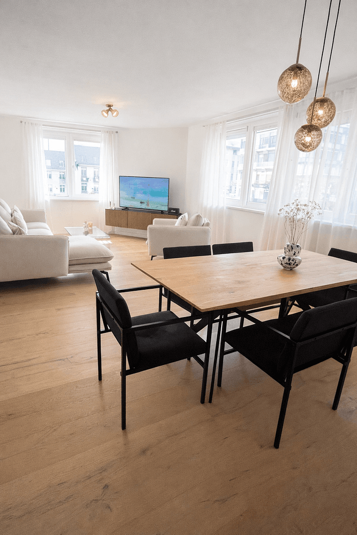 Prenájom bytu 2-izbový 79 m², Krefelder Str. 10, Köln, Severné Porýnie - Westfálsko Prenájom bytu 2-izbový 79 m², Krefelder Str. 10, Köln, Severné Porýnie - Westfálsko