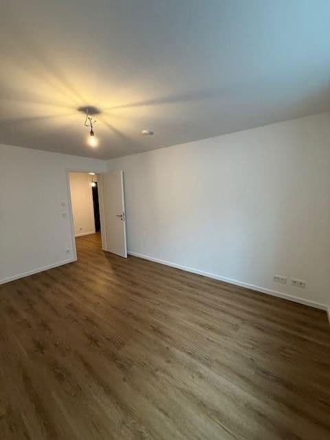 Prenájom bytu 3-izbový 119 m², Ringstraße 115, Hamburg, Hamburg Prenájom bytu 3-izbový 119 m², Ringstraße 115, Hamburg, Hamburg