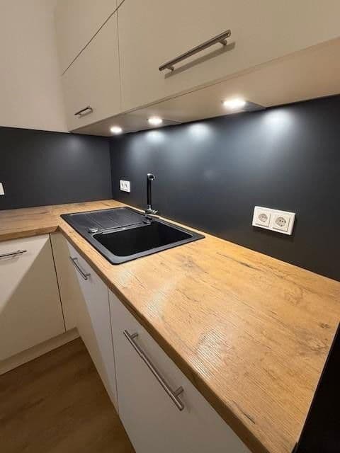 Prenájom bytu 3-izbový 119 m², Ringstraße 115, Hamburg, Hamburg Prenájom bytu 3-izbový 119 m², Ringstraße 115, Hamburg, Hamburg