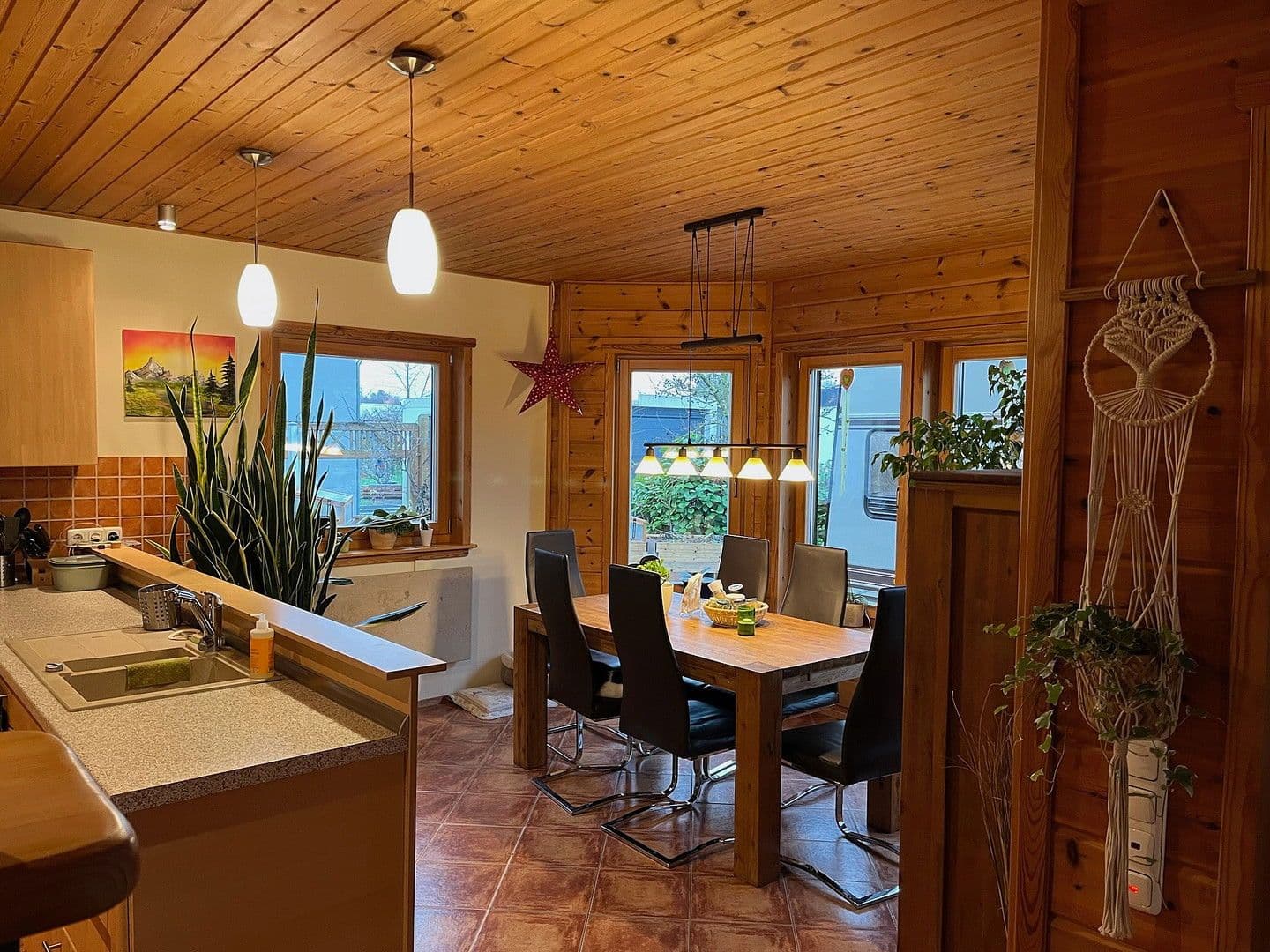 Predaj domu 120 m², pozemek 385 m², Schöneck, Hesensko Predaj domu 120 m², pozemek 385 m², Schöneck, Hesensko