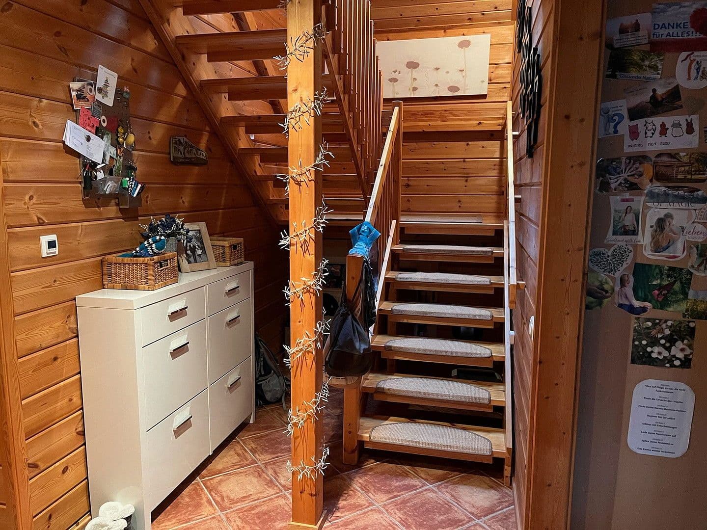 Predaj domu 120 m², pozemek 385 m², Schöneck, Hesensko Predaj domu 120 m², pozemek 385 m², Schöneck, Hesensko