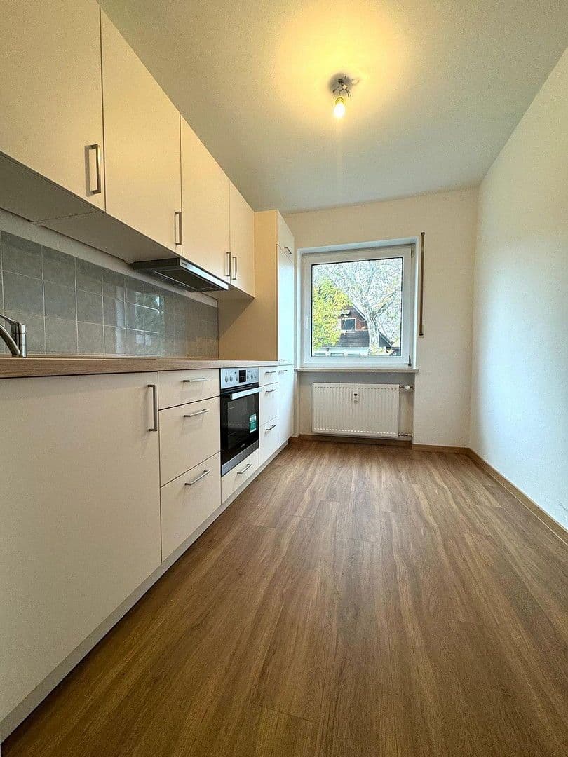 Prenájom bytu 2-izbový 59 m², Eichenau, Bavorsko Prenájom bytu 2-izbový 59 m², Eichenau, Bavorsko