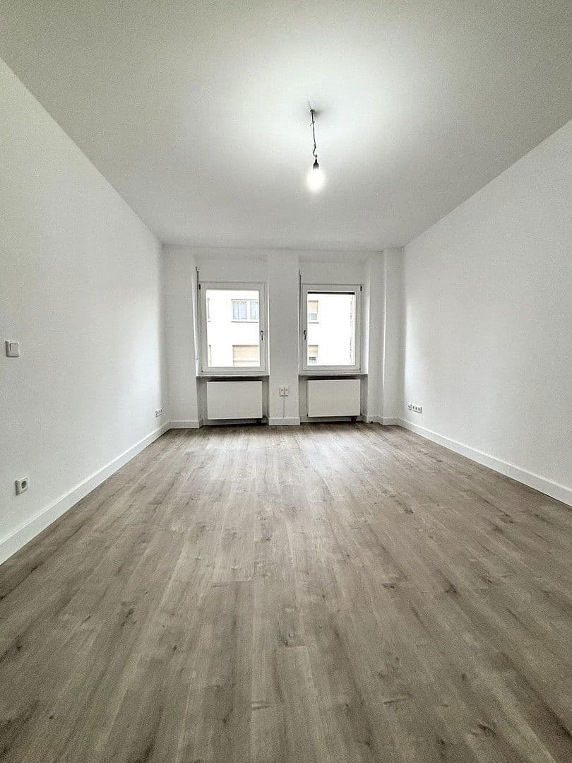 Prenájom bytu 3-izbový 68 m², Strauchstraße 24, Nürnberg, Bavorsko Prenájom bytu 3-izbový 68 m², Strauchstraße 24, Nürnberg, Bavorsko