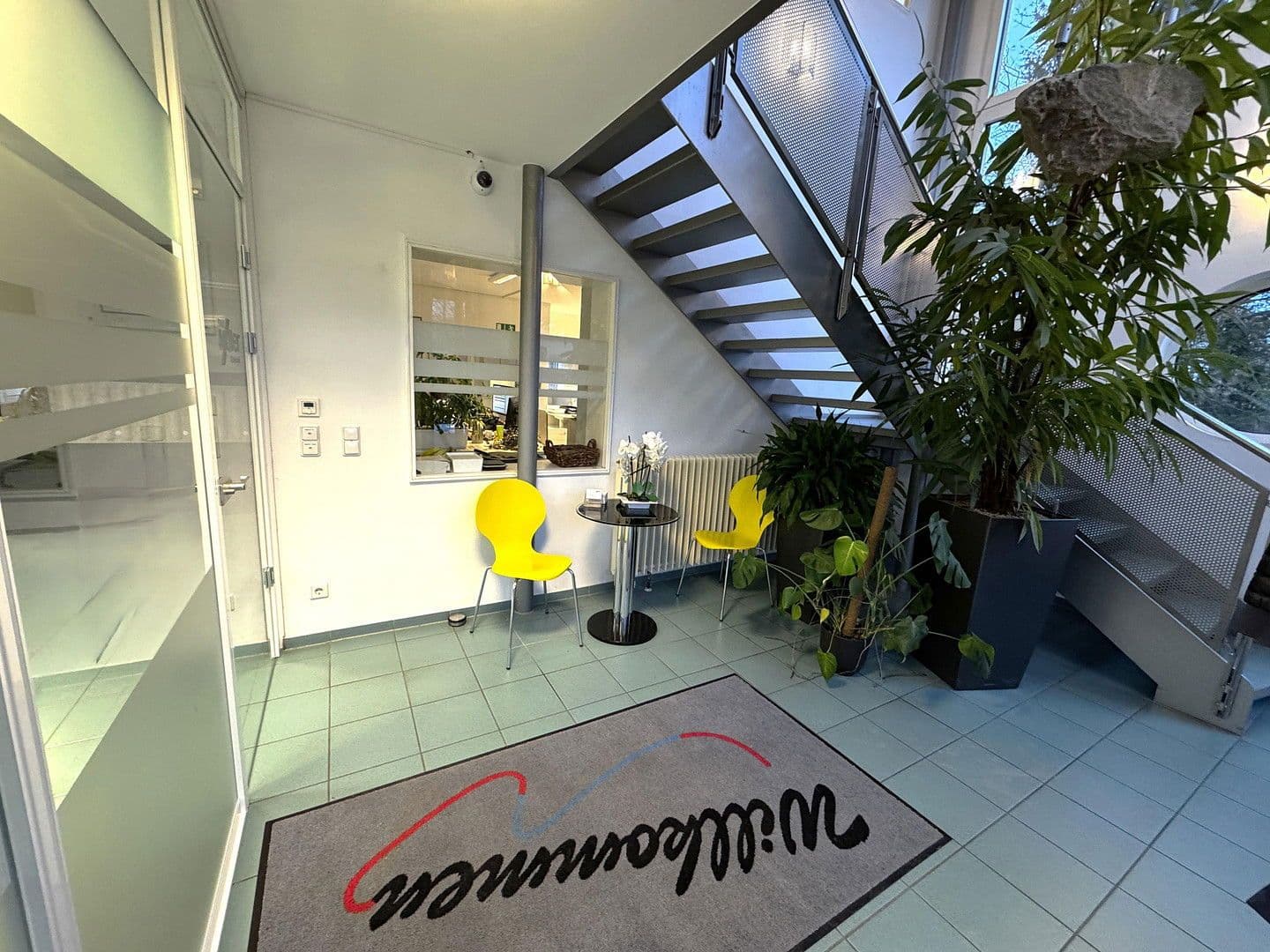 Prenájom kancelárie 215 m², Eisingen, Bavorsko Prenájom kancelárie 215 m², Eisingen, Bavorsko