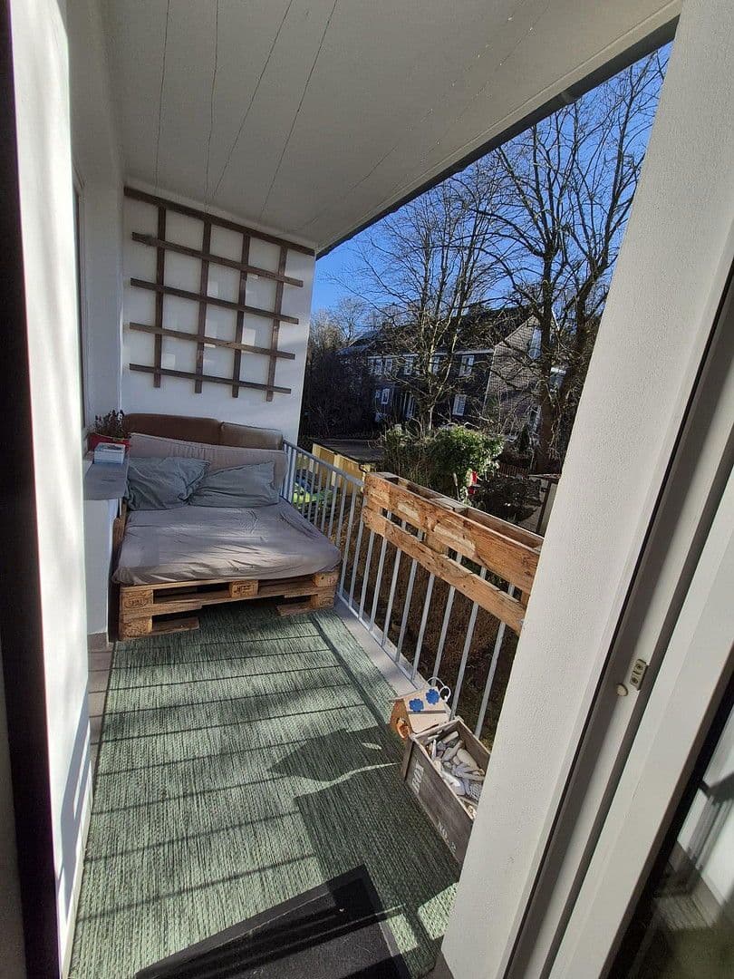 Prenájom bytu 4-izbový 105 m², Beek 6, Witten, Severné Porýnie - Westfálsko Prenájom bytu 4-izbový 105 m², Beek 6, Witten, Severné Porýnie - Westfálsko