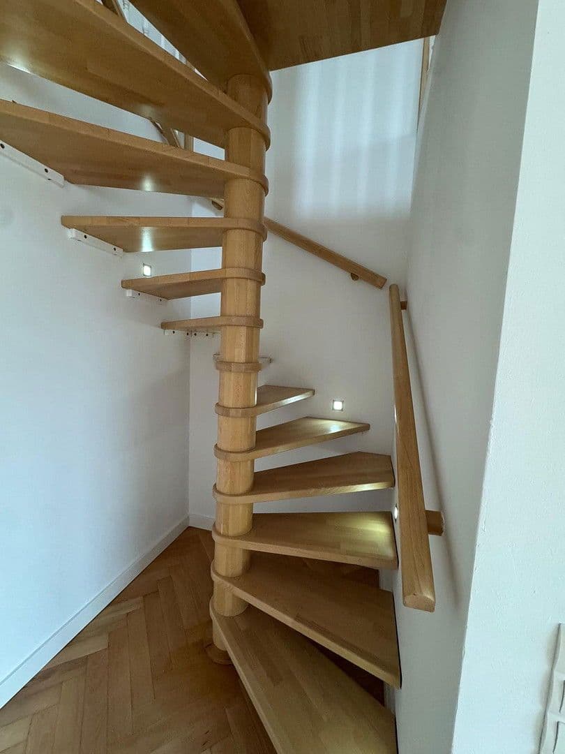 Prenájom bytu 3-izbový 85 m², Fuhlsbütteler Damm 75, Hamburg, Hamburg Prenájom bytu 3-izbový 85 m², Fuhlsbütteler Damm 75, Hamburg, Hamburg