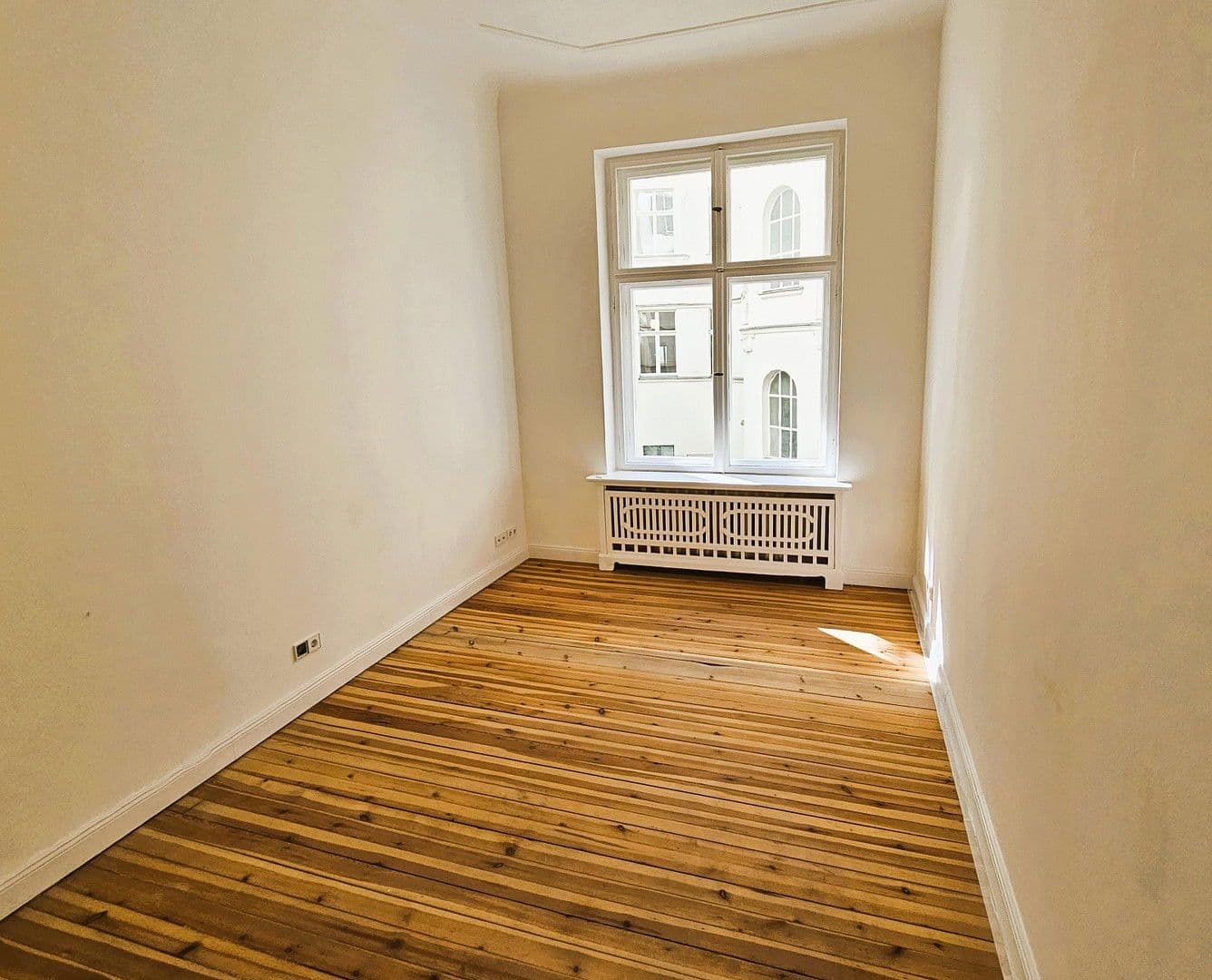 Prenájom kancelárie 230 m², Brandenburgische Straße 16, Berlin, Berlín Prenájom kancelárie 230 m², Brandenburgische Straße 16, Berlin, Berlín