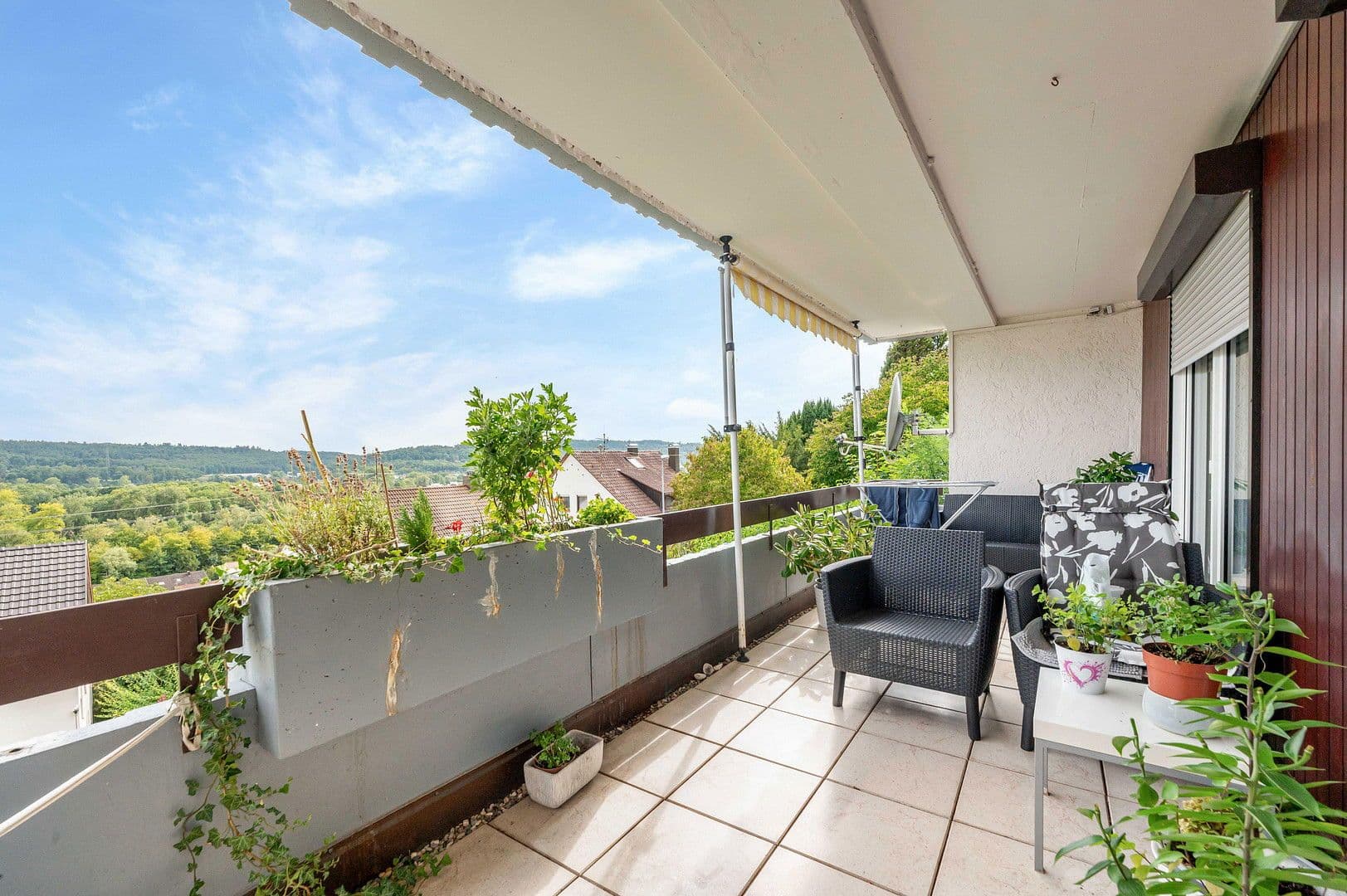 Predaj bytu 4-izbový 102 m², Weinbergstr. 19, Esslingen am Neckar, Bádensko-Wurttembersko Predaj bytu 4-izbový 102 m², Weinbergstr. 19, Esslingen am Neckar, Bádensko-Wurttembersko