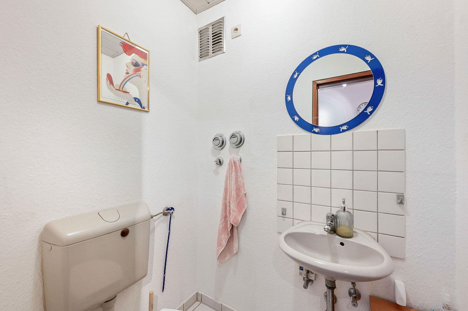 Predaj bytu 4-izbový 102 m², Weinbergstr. 19, Esslingen am Neckar, Bádensko-Wurttembersko Predaj bytu 4-izbový 102 m², Weinbergstr. 19, Esslingen am Neckar, Bádensko-Wurttembersko