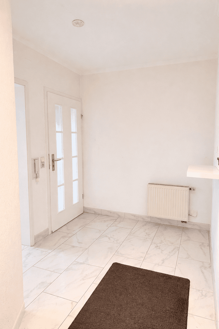 Predaj bytu 4-izbový 120 m², Kelterbergstraße, Gernsbach, Bádensko-Wurttembersko Predaj bytu 4-izbový 120 m², Kelterbergstraße, Gernsbach, Bádensko-Wurttembersko