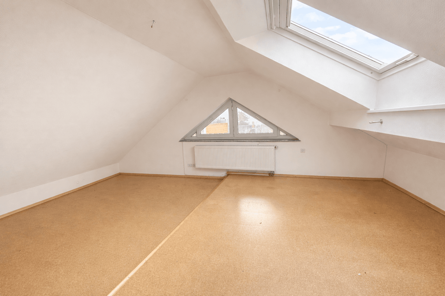 Predaj bytu 4-izbový 120 m², Kelterbergstraße, Gernsbach, Bádensko-Wurttembersko Predaj bytu 4-izbový 120 m², Kelterbergstraße, Gernsbach, Bádensko-Wurttembersko