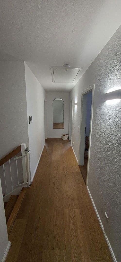 Predaj domu 167 m², pozemek 966 m², Steinen, Bádensko-Wurttembersko Predaj domu 167 m², pozemek 966 m², Steinen, Bádensko-Wurttembersko