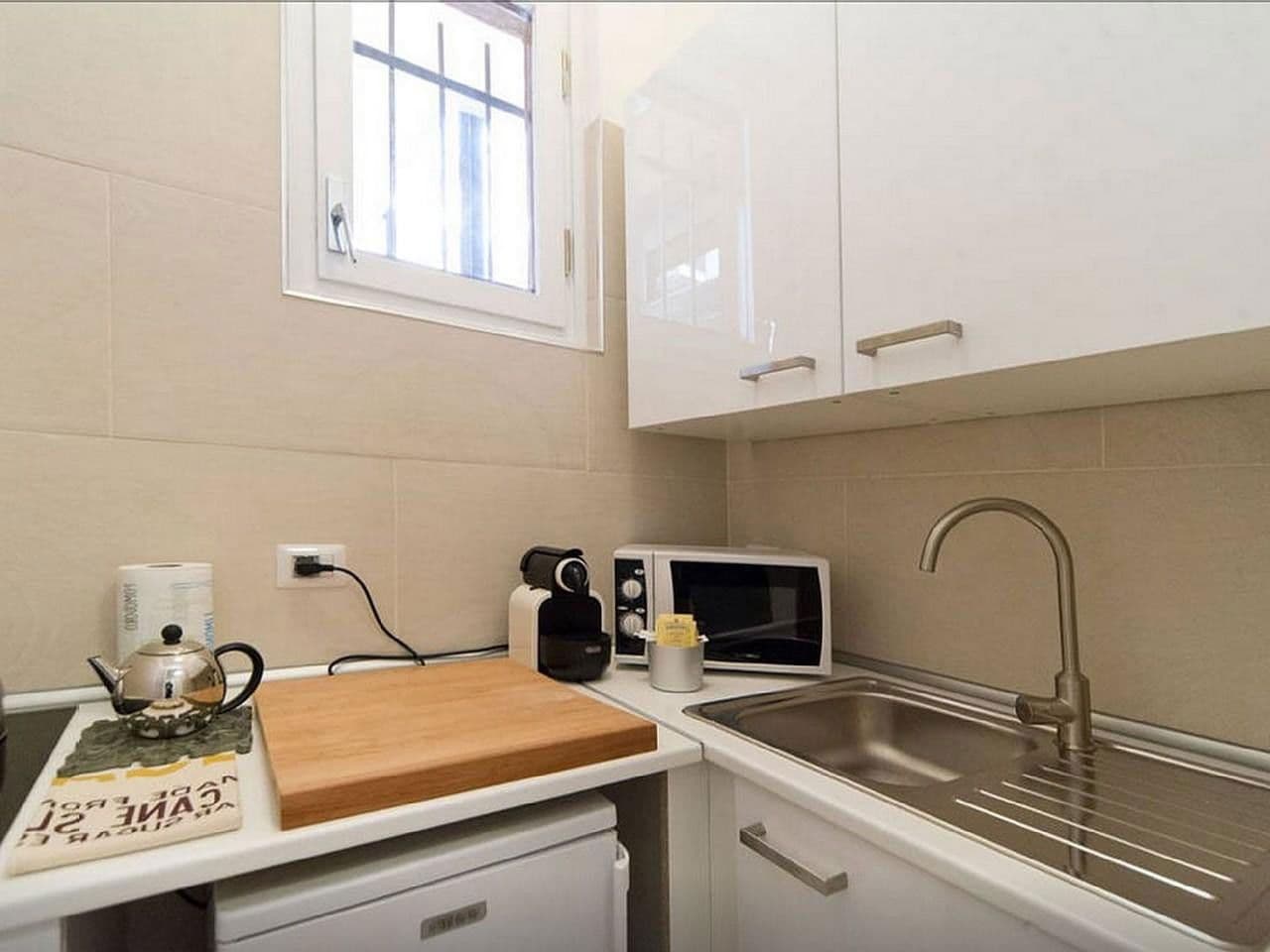 Prenájom bytu 1-izbový 45 m², Am Volkspark, Berlin, Berlín Prenájom bytu 1-izbový 45 m², Am Volkspark, Berlin, Berlín