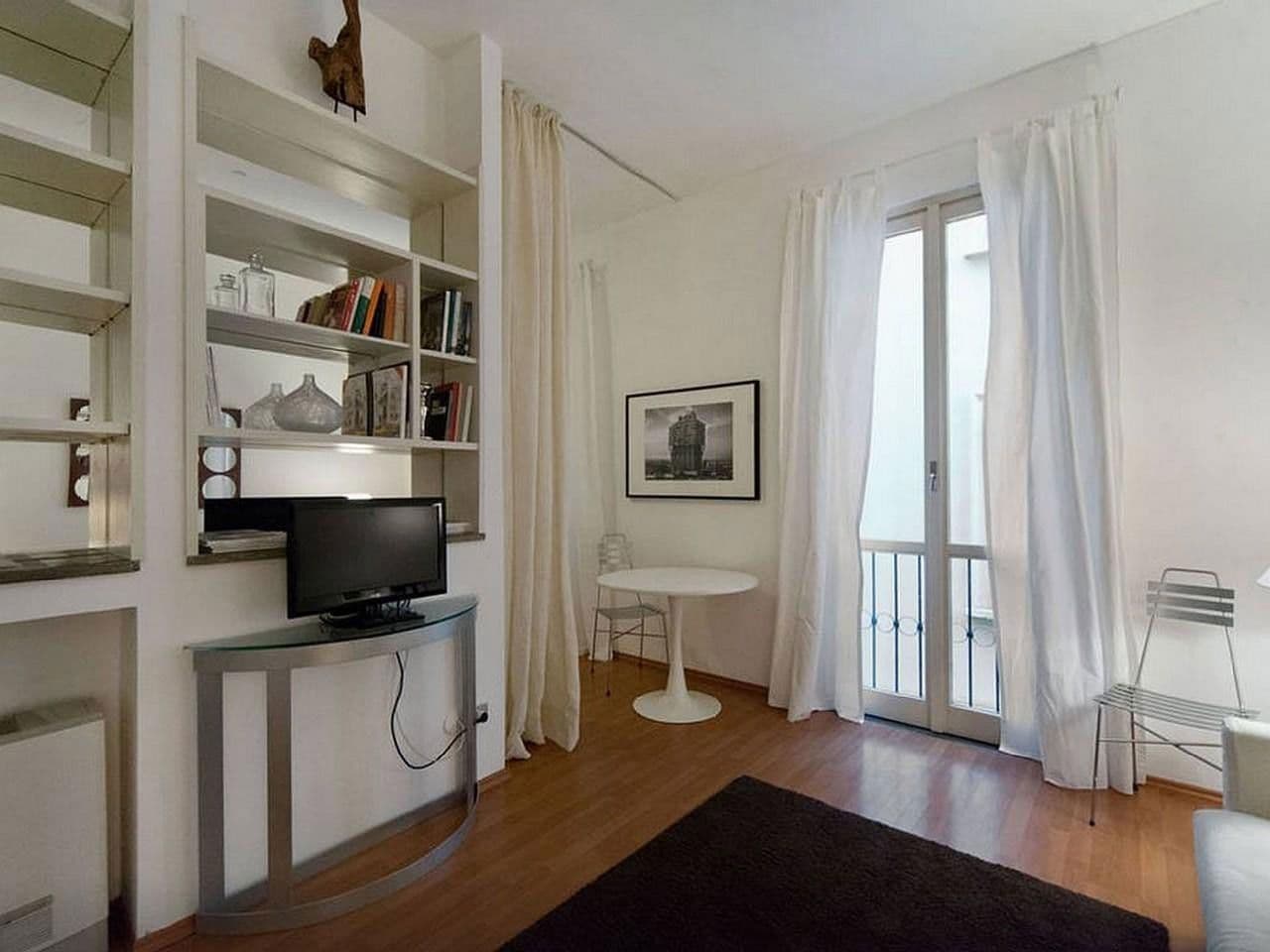 Prenájom bytu 1-izbový 45 m², Am Volkspark, Berlin, Berlín Prenájom bytu 1-izbový 45 m², Am Volkspark, Berlin, Berlín