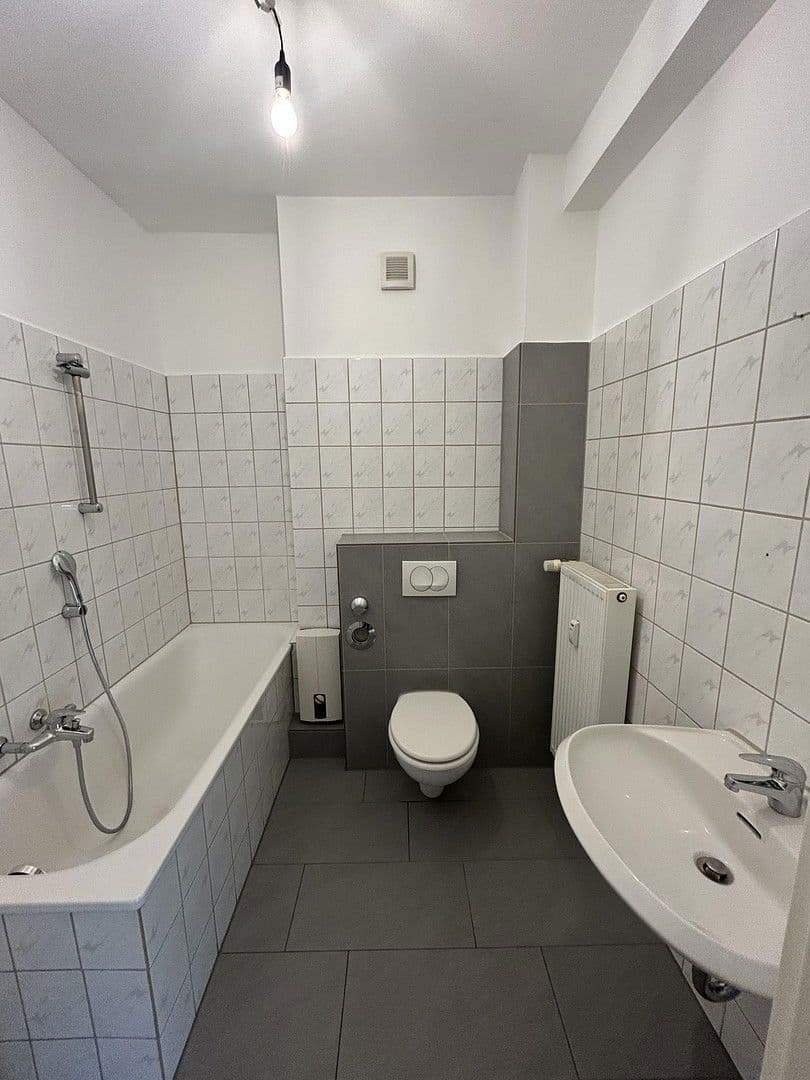 Predaj bytu 2-izbový 65 m², Wilhelmstr. 11 - 13, Köln, Severné Porýnie - Westfálsko Predaj bytu 2-izbový 65 m², Wilhelmstr. 11 - 13, Köln, Severné Porýnie - Westfálsko