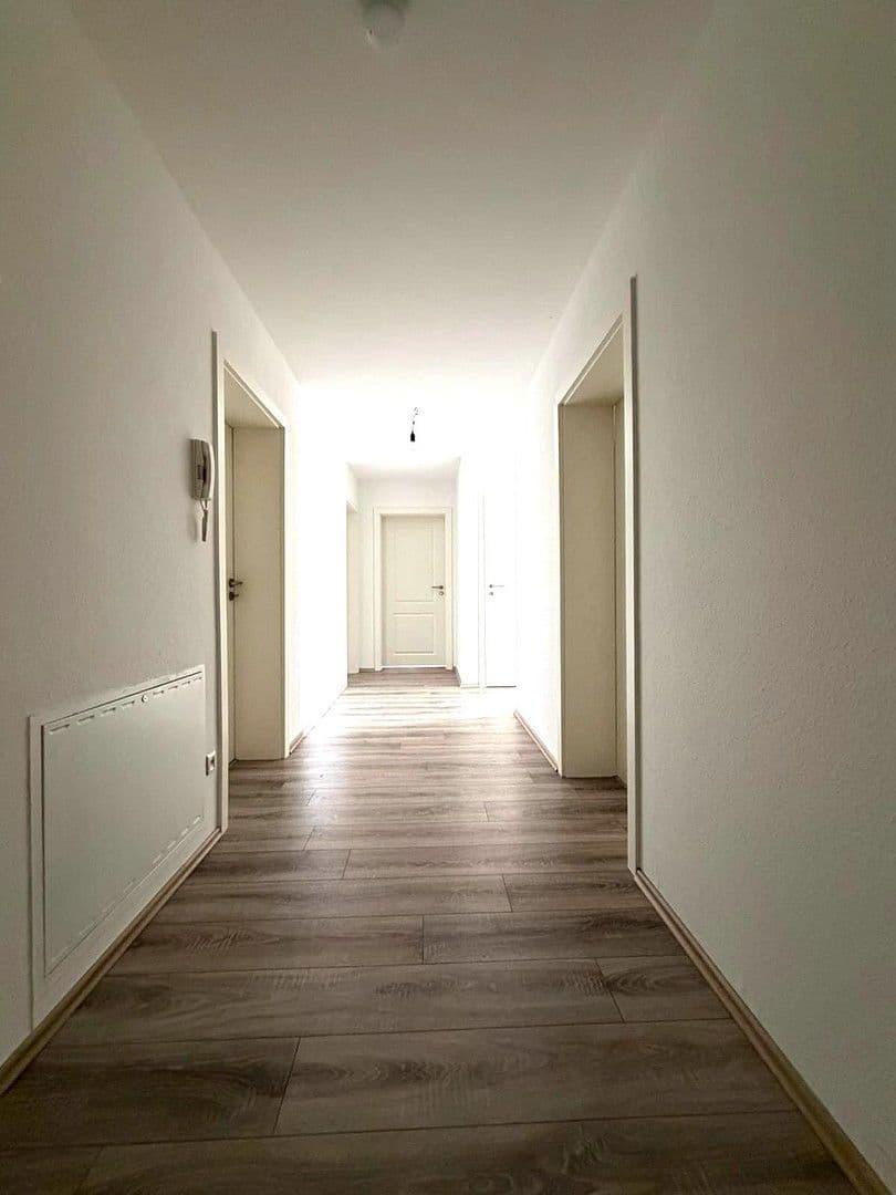 Prenájom bytu 4-izbový 110 m², Udenborner Str. 4, Wabern, Hesensko Prenájom bytu 4-izbový 110 m², Udenborner Str. 4, Wabern, Hesensko