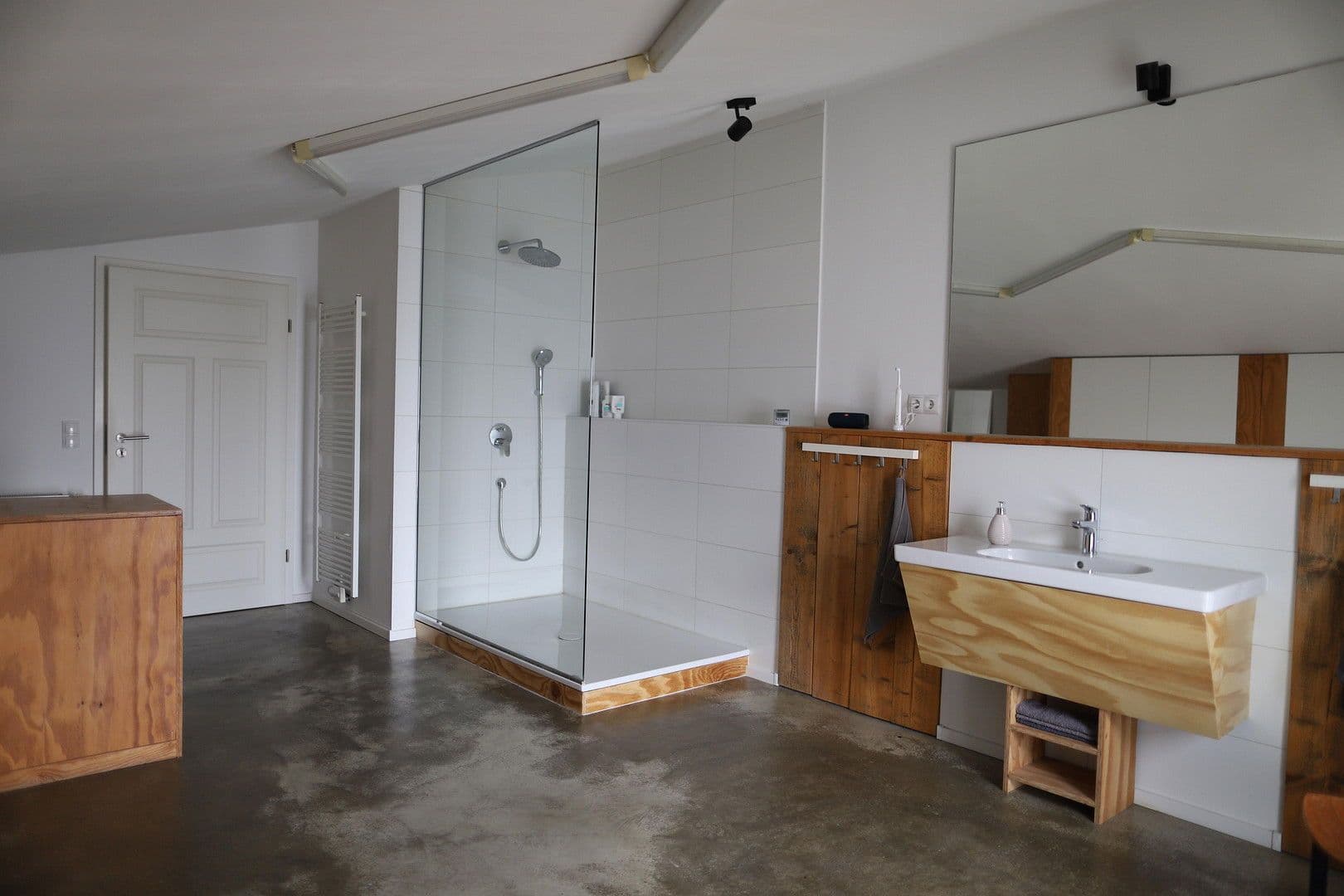 Predaj domu 189 m², pozemek 519 m², Wegelnburgstraße 54, Ludwigshafen, Porýnie-Falcko Predaj domu 189 m², pozemek 519 m², Wegelnburgstraße 54, Ludwigshafen, Porýnie-Falcko