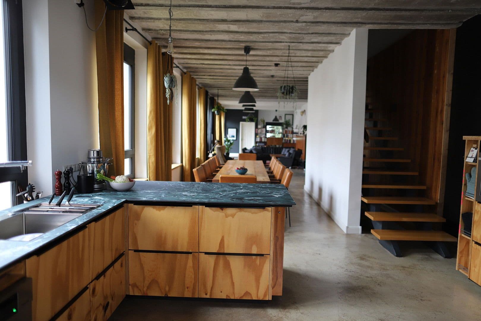 Predaj domu 189 m², pozemek 519 m², Wegelnburgstraße 54, Ludwigshafen, Porýnie-Falcko Predaj domu 189 m², pozemek 519 m², Wegelnburgstraße 54, Ludwigshafen, Porýnie-Falcko