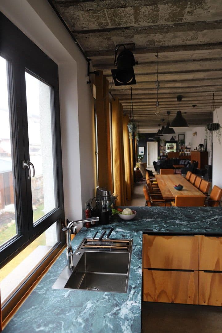 Predaj domu 189 m², pozemek 519 m², Wegelnburgstraße 54, Ludwigshafen, Porýnie-Falcko Predaj domu 189 m², pozemek 519 m², Wegelnburgstraße 54, Ludwigshafen, Porýnie-Falcko