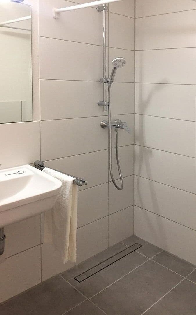 Prenájom bytu 1-izbový 26 m², Friedrich Naumann Str 51, Reutlingen, Bádensko-Wurttembersko Prenájom bytu 1-izbový 26 m², Friedrich Naumann Str 51, Reutlingen, Bádensko-Wurttembersko