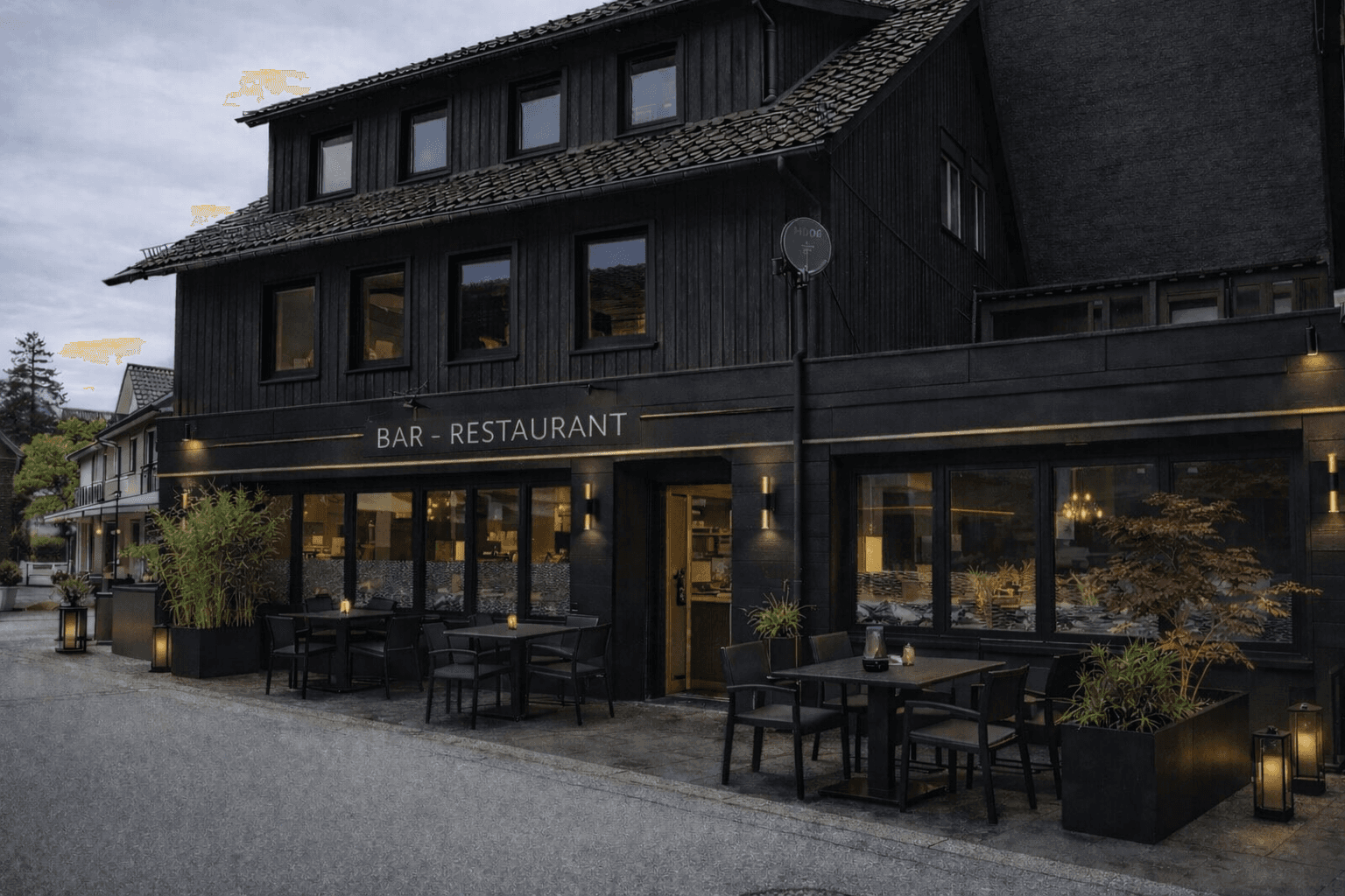 Predaj domu 470 m², pozemek 400 m², Kurhausweg 4, Goslar, Dolné Sasko Predaj domu 470 m², pozemek 400 m², Kurhausweg 4, Goslar, Dolné Sasko