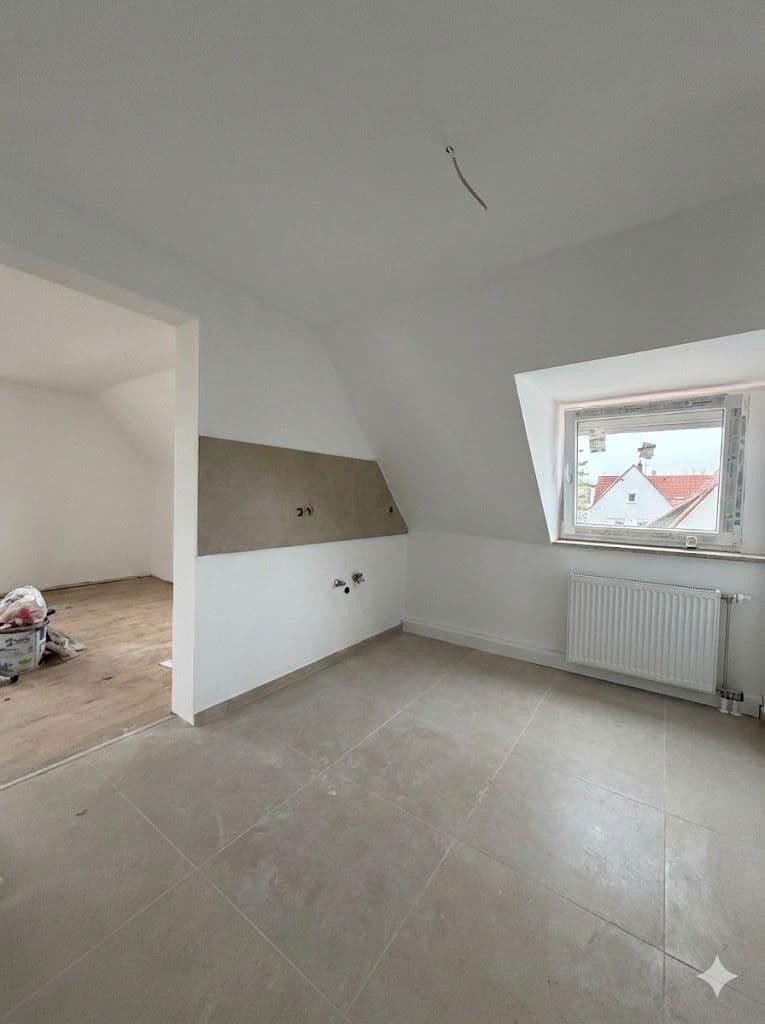 Prenájom bytu 3-izbový 78 m², Burgfarrnbach, Bavorsko Prenájom bytu 3-izbový 78 m², Burgfarrnbach, Bavorsko