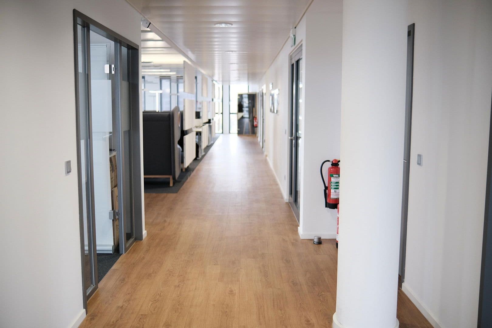 Prenájom kancelárie 402 m², Erika-Mann-Str. 53, München, Bavorsko Prenájom kancelárie 402 m², Erika-Mann-Str. 53, München, Bavorsko