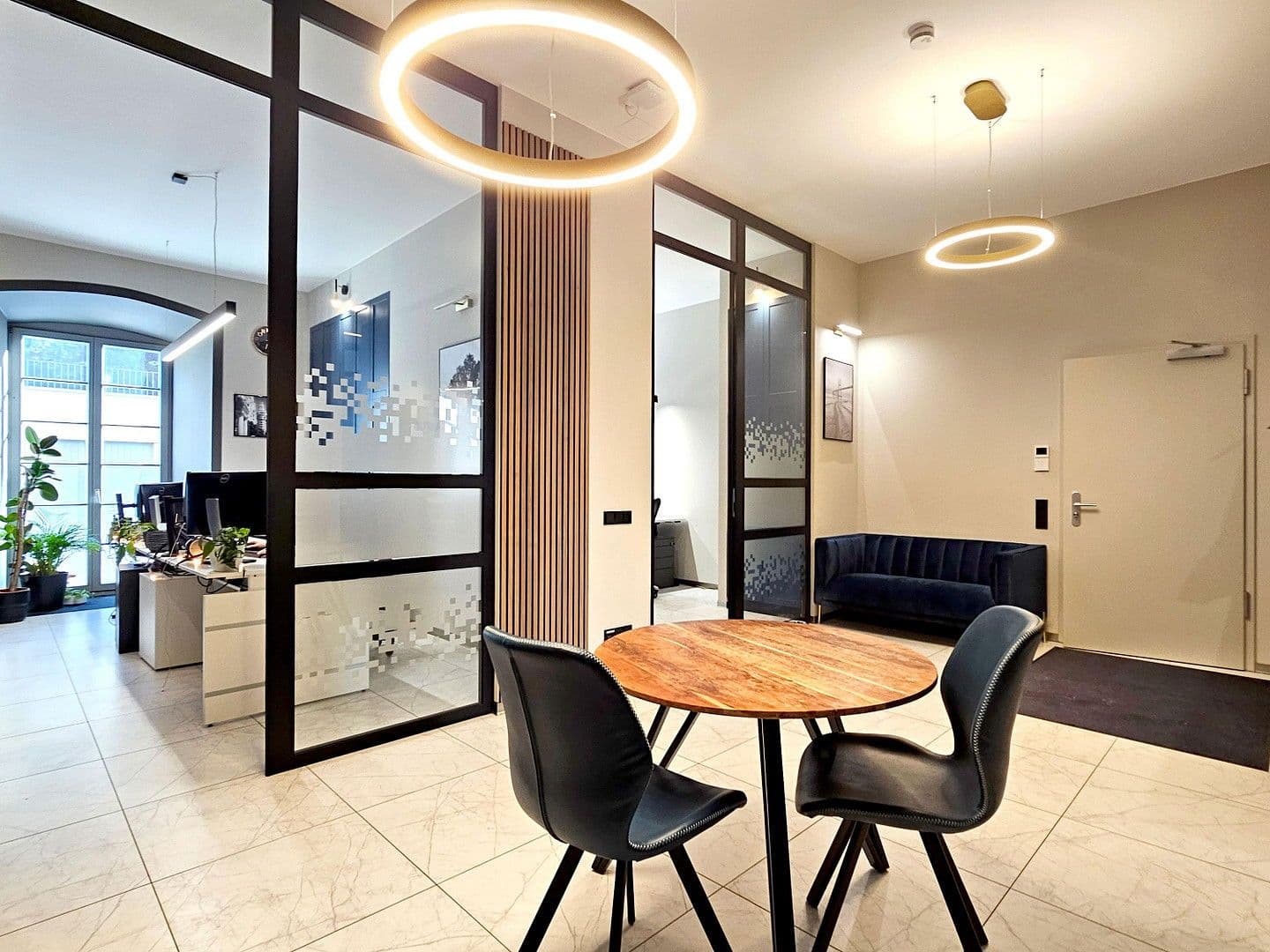 Prenájom kancelárie 99 m², Kempten (Allgäu), Bavorsko Prenájom kancelárie 99 m², Kempten (Allgäu), Bavorsko