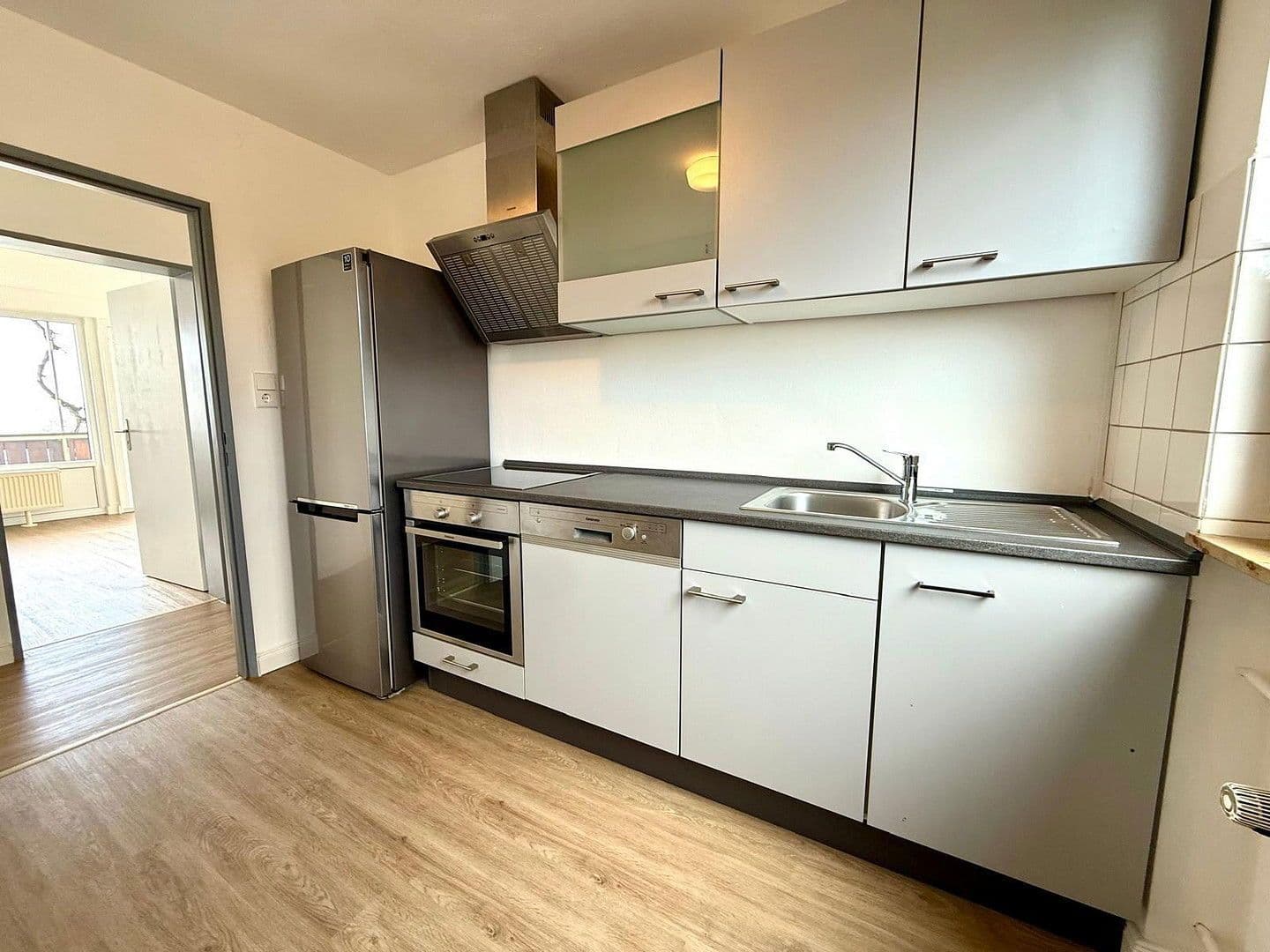 Prenájom bytu 3-izbový 93 m², Droste-Hülshoff-Weg 34, Meersburg, Bádensko-Wurttembersko Prenájom bytu 3-izbový 93 m², Droste-Hülshoff-Weg 34, Meersburg, Bádensko-Wurttembersko