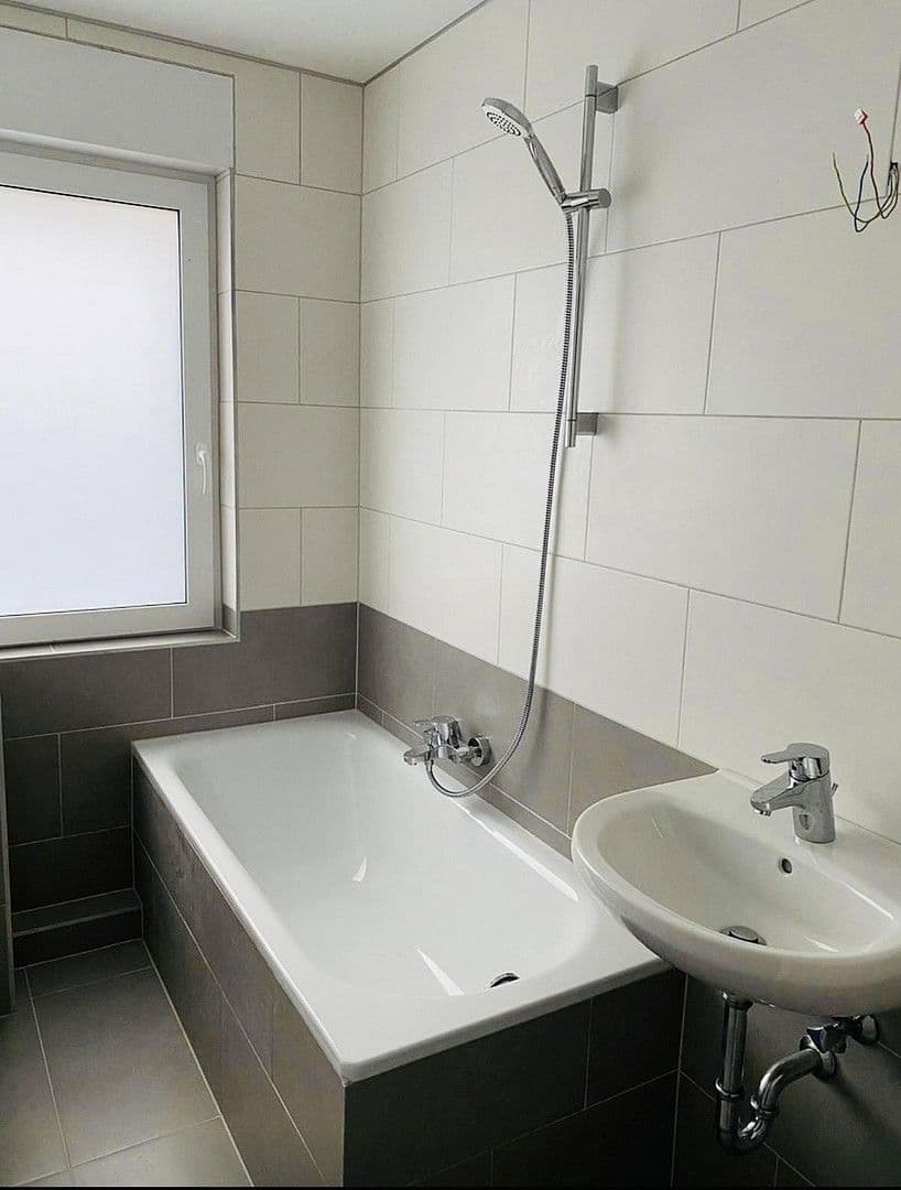 Prenájom bytu 3-izbový 80 m², Datteln, Severné Porýnie - Westfálsko Prenájom bytu 3-izbový 80 m², Datteln, Severné Porýnie - Westfálsko