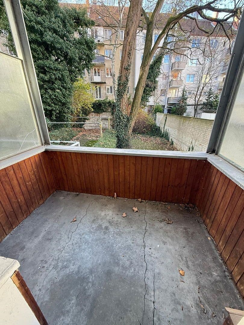 Prenájom bytu 3-izbový 78 m², Zwinglistr.6, Hannover, Dolné Sasko Prenájom bytu 3-izbový 78 m², Zwinglistr.6, Hannover, Dolné Sasko