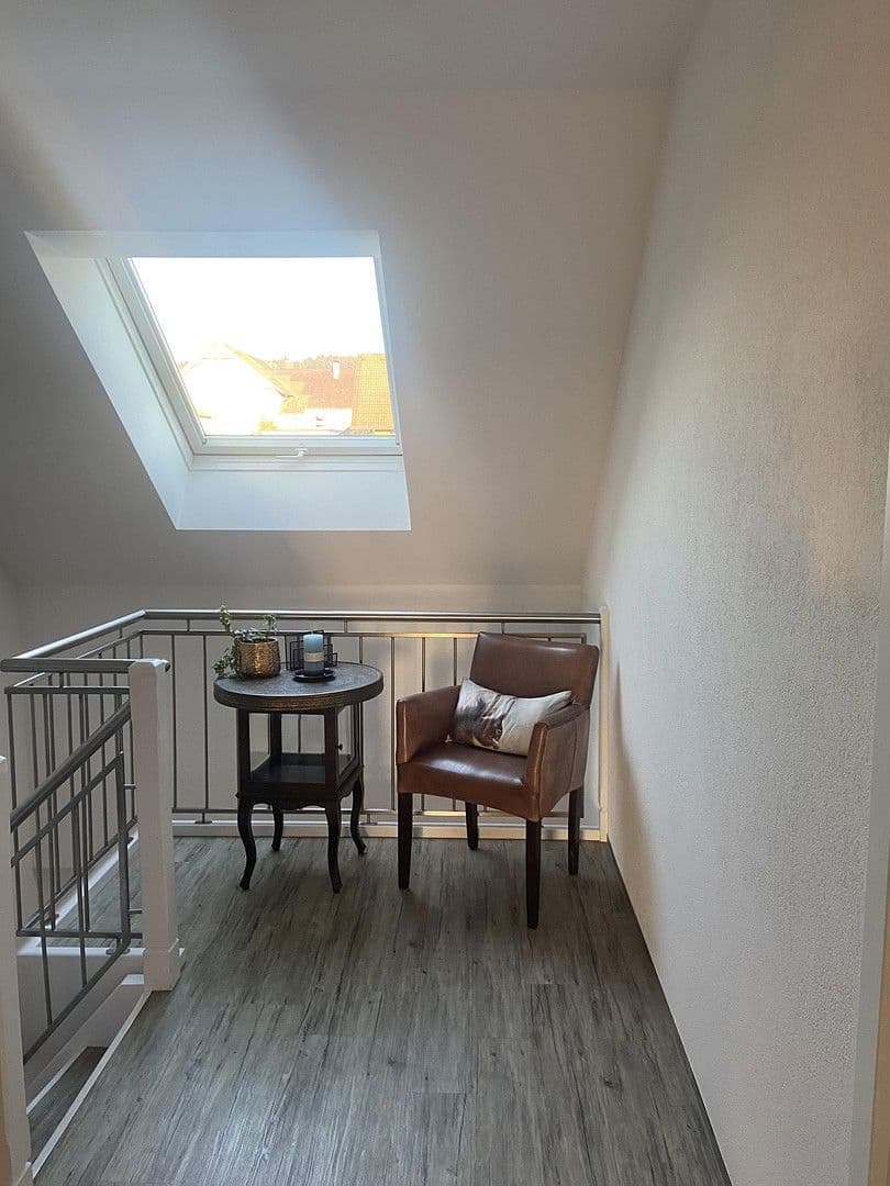 Prenájom bytu 4-izbový 150 m², Weiler-Simmerberg, Bavorsko Prenájom bytu 4-izbový 150 m², Weiler-Simmerberg, Bavorsko