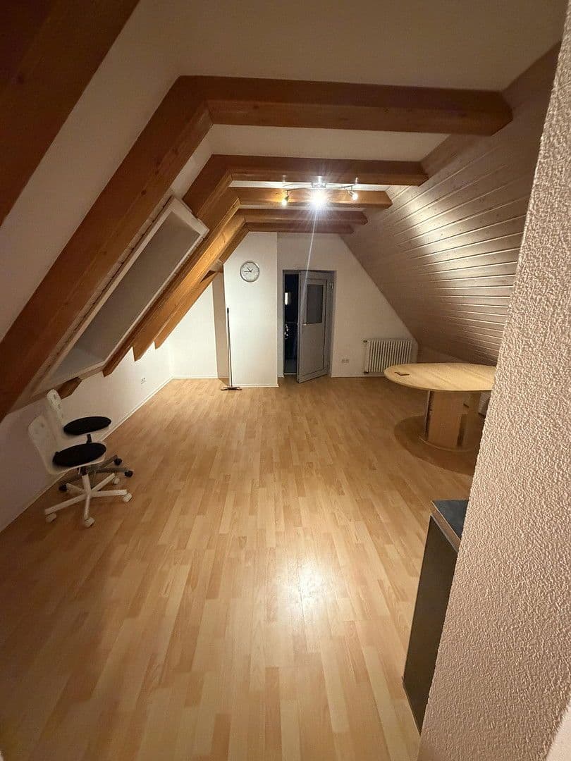 Prenájom bytu 2-izbový 54 m², Gartenstraße 5/1, Bad Überkingen, Bádensko-Wurttembersko Prenájom bytu 2-izbový 54 m², Gartenstraße 5/1, Bad Überkingen, Bádensko-Wurttembersko