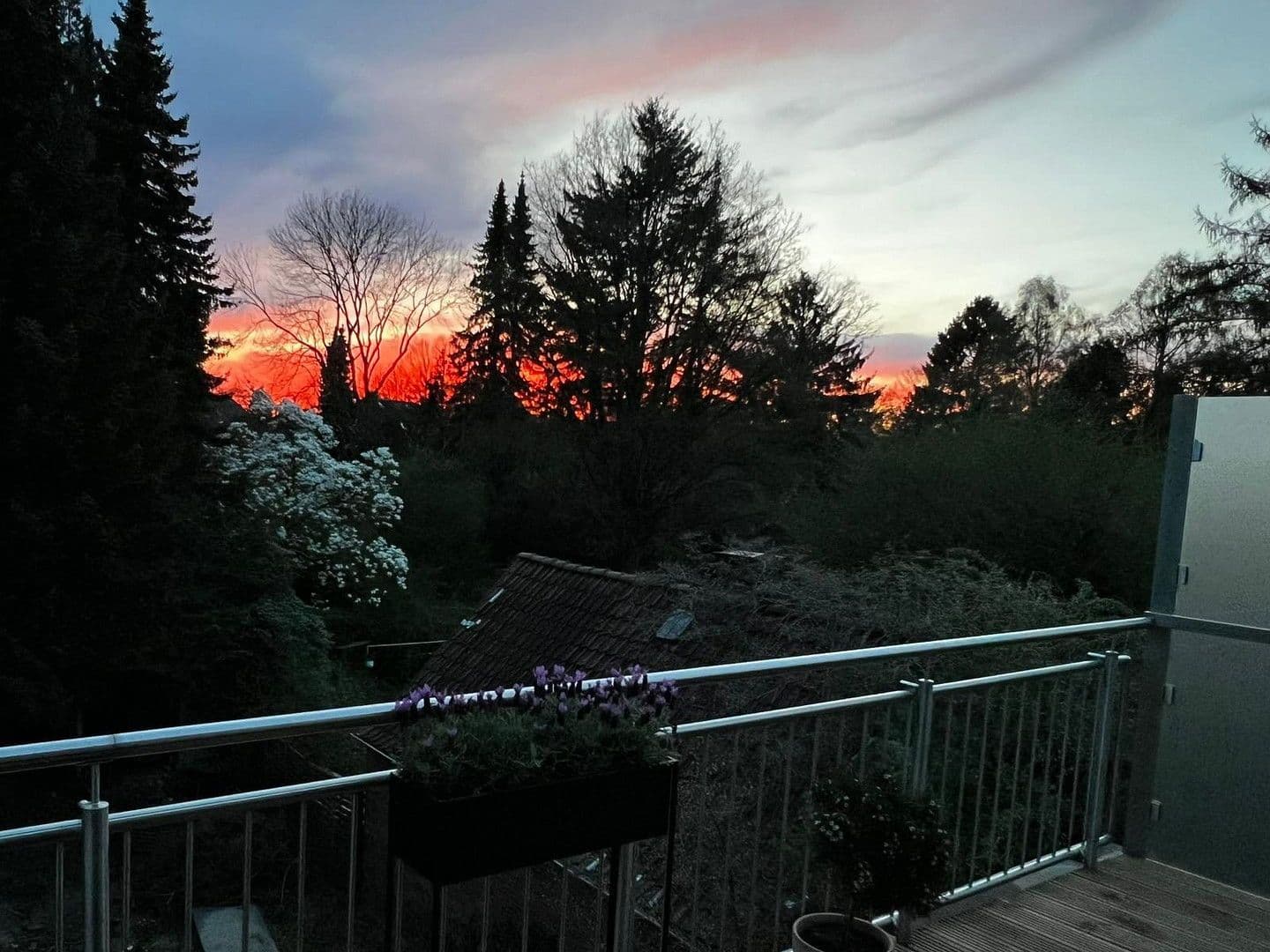 Prenájom bytu 3-izbový 107 m², Hamburg, Hamburg Prenájom bytu 3-izbový 107 m², Hamburg, Hamburg