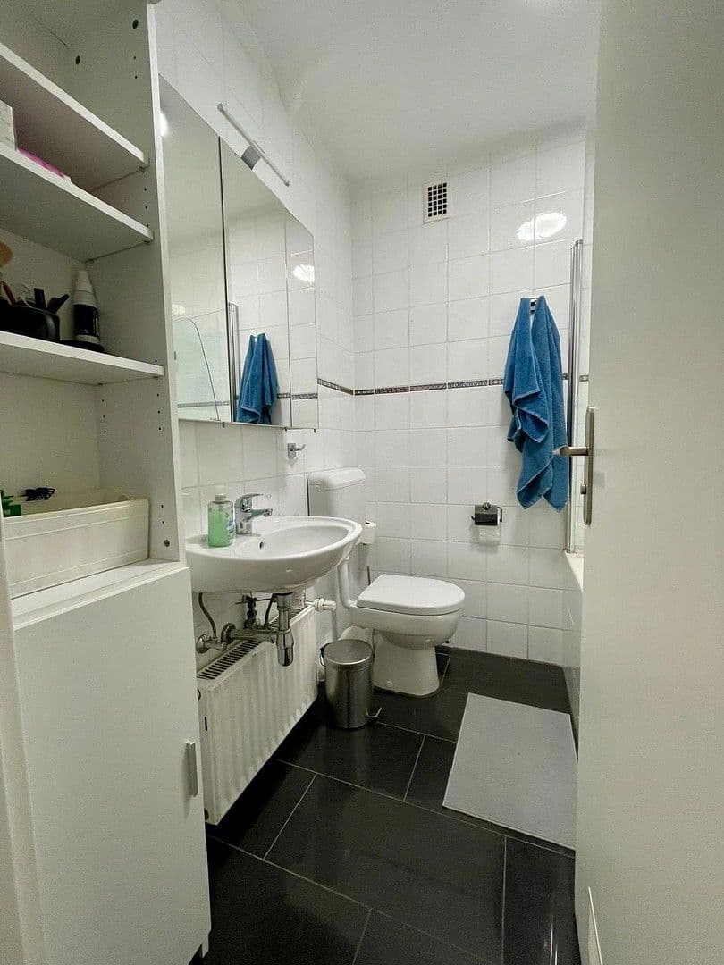 Prenájom bytu 3-izbový 77 m², Halbergstr. 50, Ludwigshafen, Porýnie-Falcko Prenájom bytu 3-izbový 77 m², Halbergstr. 50, Ludwigshafen, Porýnie-Falcko