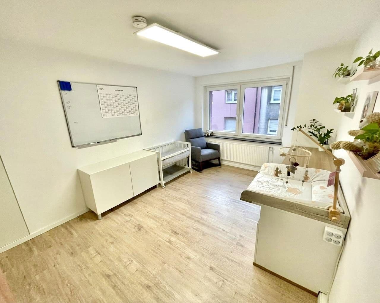 Prenájom bytu 3-izbový 77 m², Halbergstr. 50, Ludwigshafen, Porýnie-Falcko Prenájom bytu 3-izbový 77 m², Halbergstr. 50, Ludwigshafen, Porýnie-Falcko