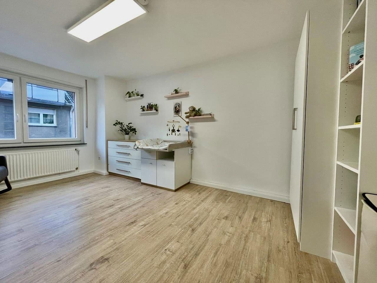 Prenájom bytu 3-izbový 77 m², Halbergstr. 50, Ludwigshafen, Porýnie-Falcko Prenájom bytu 3-izbový 77 m², Halbergstr. 50, Ludwigshafen, Porýnie-Falcko