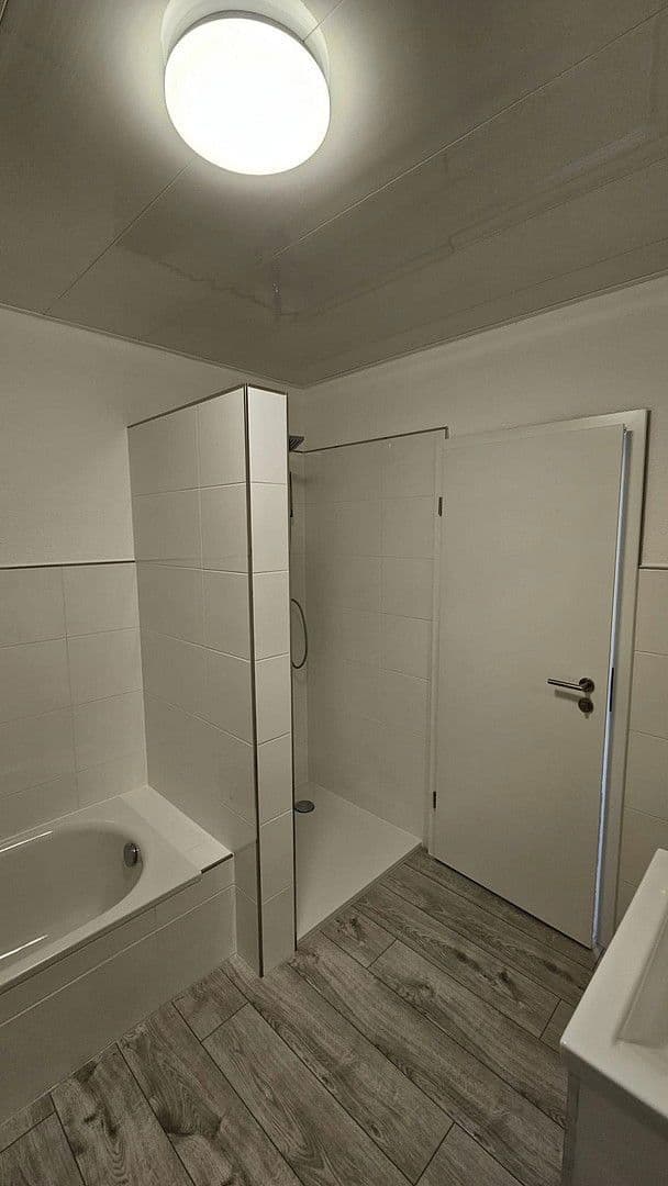 Predaj domu 116 m², pozemek 163 m², Feuerbergstraße 15, Birkenheide, Porýnie-Falcko Predaj domu 116 m², pozemek 163 m², Feuerbergstraße 15, Birkenheide, Porýnie-Falcko