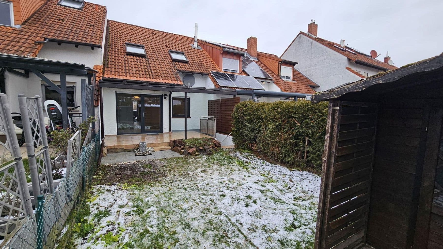 Predaj domu 116 m², pozemek 163 m², Feuerbergstraße 15, Birkenheide, Porýnie-Falcko Predaj domu 116 m², pozemek 163 m², Feuerbergstraße 15, Birkenheide, Porýnie-Falcko