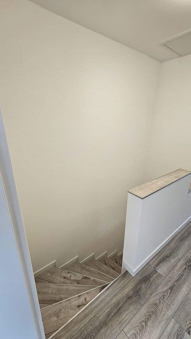 Predaj domu 116 m², pozemek 163 m², Feuerbergstraße 15, Birkenheide, Porýnie-Falcko Predaj domu 116 m², pozemek 163 m², Feuerbergstraße 15, Birkenheide, Porýnie-Falcko