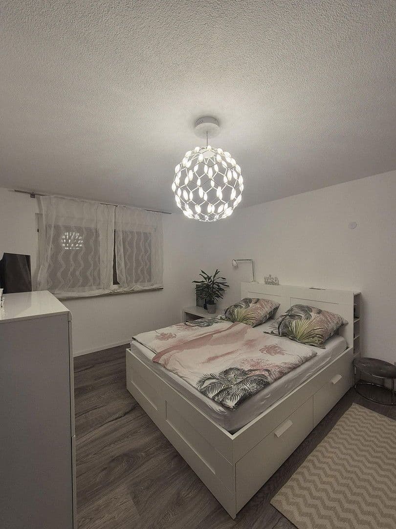 Predaj bytu 2-izbový 80 m², Pforzheim, Bádensko-Wurttembersko Predaj bytu 2-izbový 80 m², Pforzheim, Bádensko-Wurttembersko