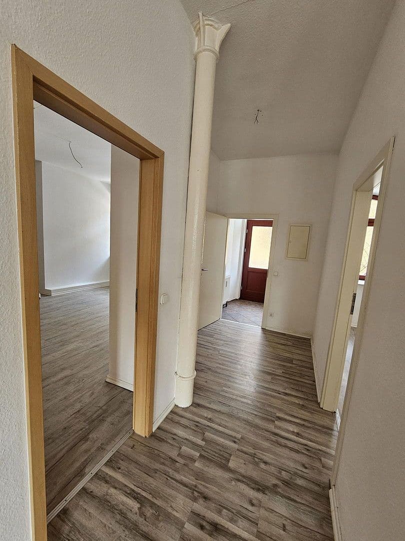 Prenájom bytu 4-izbový 135 m², Kitscherstr, 10, Crimmitschau, Sasko Prenájom bytu 4-izbový 135 m², Kitscherstr, 10, Crimmitschau, Sasko