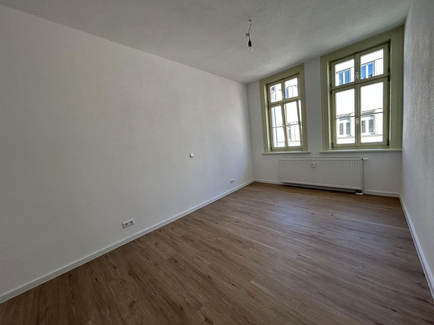 Prenájom bytu 3-izbový 80 m², Naumburg (Saale), Sasko-Anhaltsko Prenájom bytu 3-izbový 80 m², Naumburg (Saale), Sasko-Anhaltsko