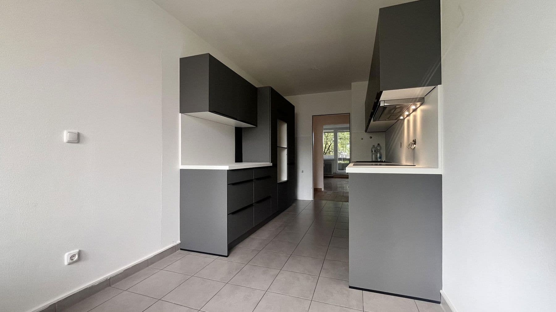 Prenájom bytu 3-izbový 86 m², Korbinianstraße 12, Ismaning, Bavorsko Prenájom bytu 3-izbový 86 m², Korbinianstraße 12, Ismaning, Bavorsko