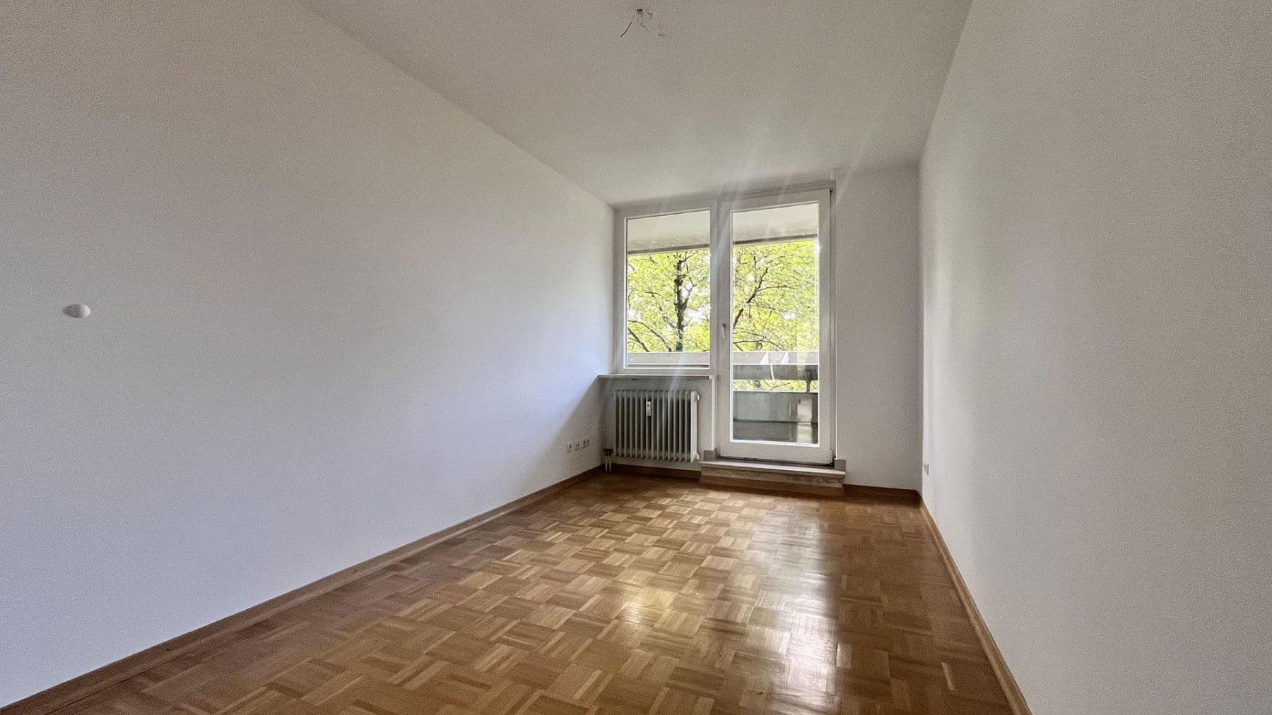 Prenájom bytu 3-izbový 86 m², Korbinianstraße 12, Ismaning, Bavorsko Prenájom bytu 3-izbový 86 m², Korbinianstraße 12, Ismaning, Bavorsko