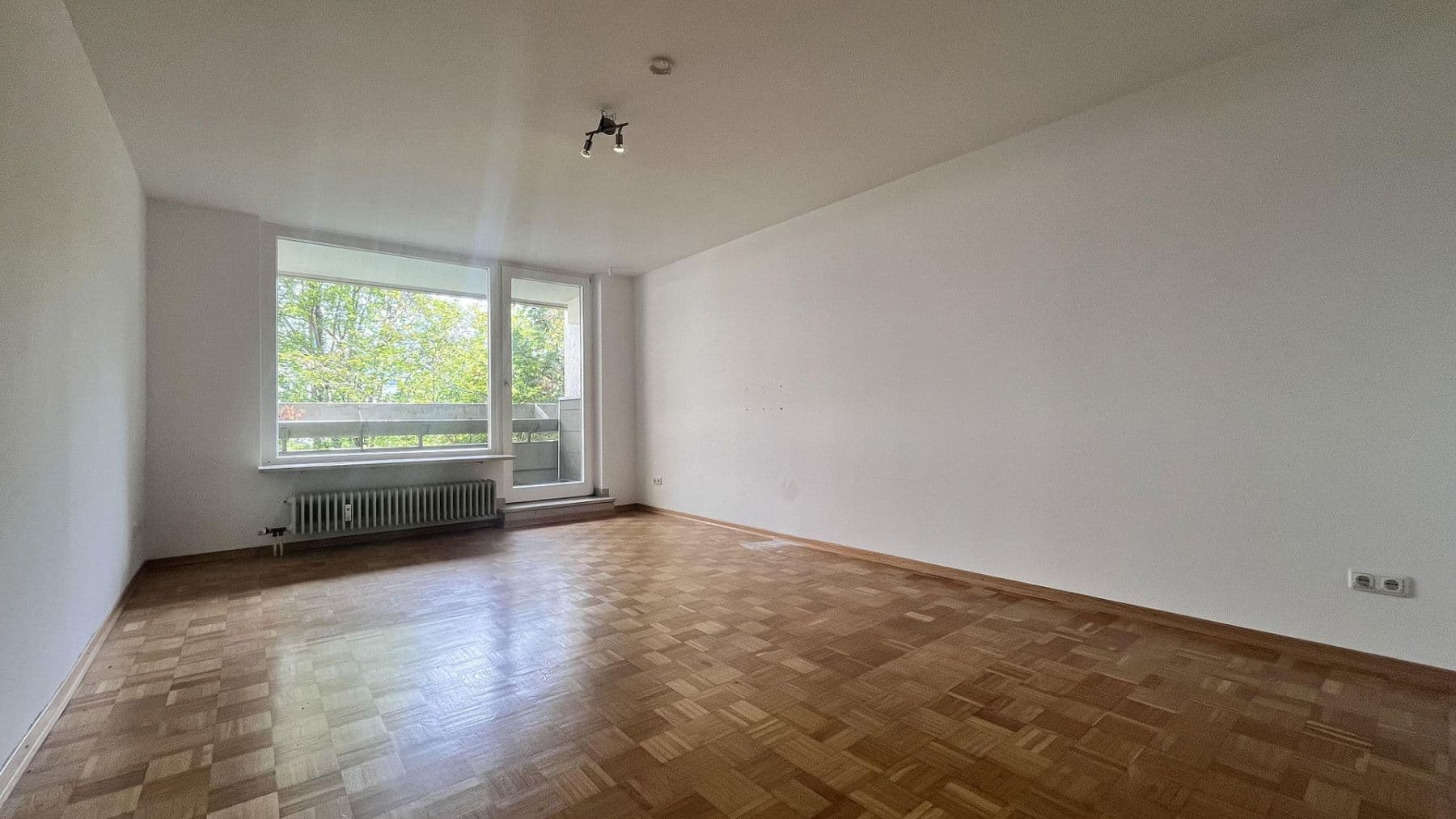 Prenájom bytu 3-izbový 86 m², Korbinianstraße 12, Ismaning, Bavorsko Prenájom bytu 3-izbový 86 m², Korbinianstraße 12, Ismaning, Bavorsko