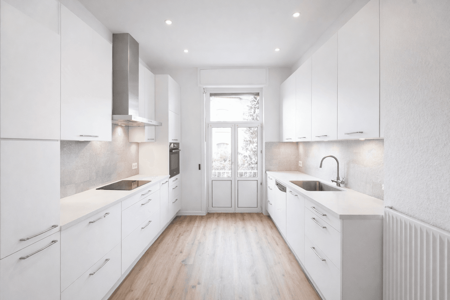 Prenájom bytu 3-izbový 112 m², Kleiststr. 21, Wiesbaden, Hesensko Prenájom bytu 3-izbový 112 m², Kleiststr. 21, Wiesbaden, Hesensko