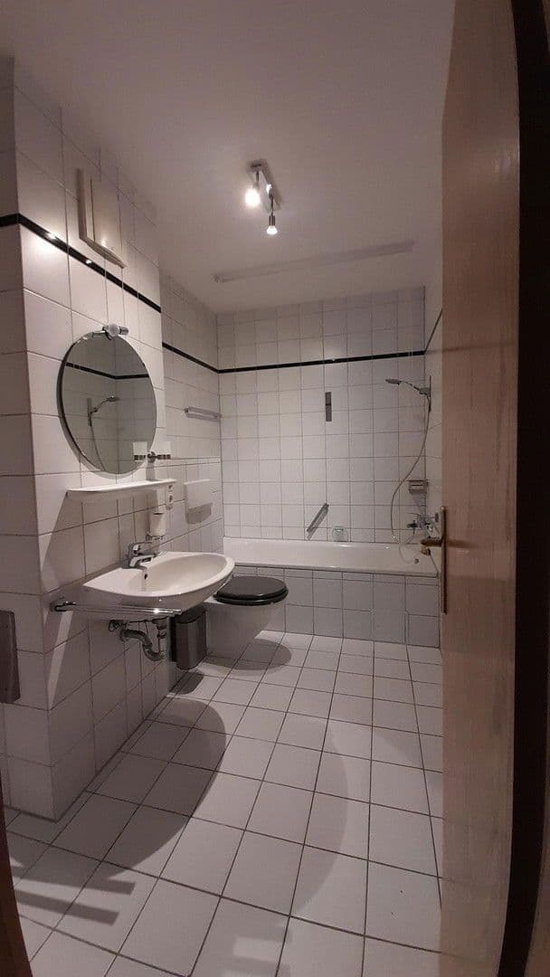 Prenájom bytu 3-izbový 79 m², Am Klemmberg 3, Weißenfels, Sasko-Anhaltsko Prenájom bytu 3-izbový 79 m², Am Klemmberg 3, Weißenfels, Sasko-Anhaltsko