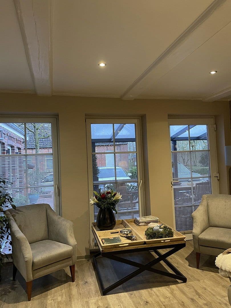 Predaj bytu 5-izbový 220 m², Krummhörn, Dolné Sasko Predaj bytu 5-izbový 220 m², Krummhörn, Dolné Sasko